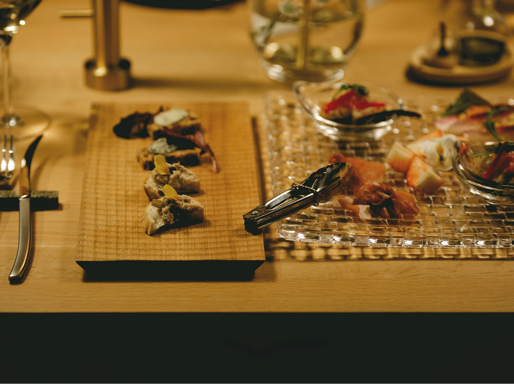 お客様のために、ここでしか出会うことができない、たったひとつの料理の数々